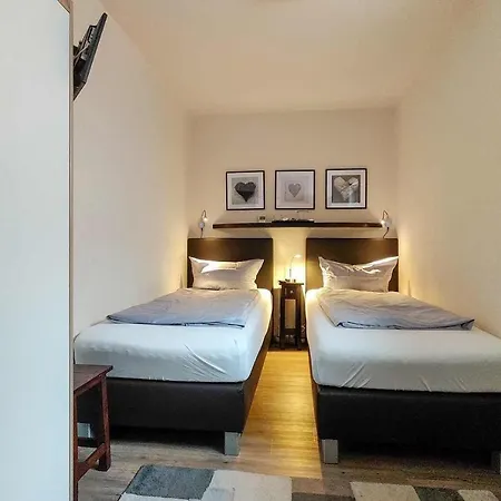 Strandnahe-ferienwohnung-22-im-appartmenthaus-poseidon-duhnen * Cuxhaven